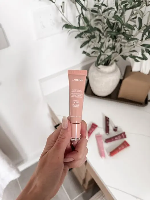 OMG Laneige went off the deep end, y'all — photo from Chloe Webb's Chloe's Closet post