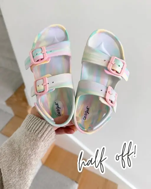 Hot deal, mamas β photo from Chloe Webb's Chloe's Closet post