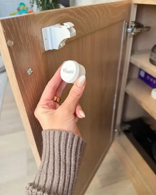 I don't see these magnetic child locks on deal very often β photo from Chloe Webb's Chloe's Closet post