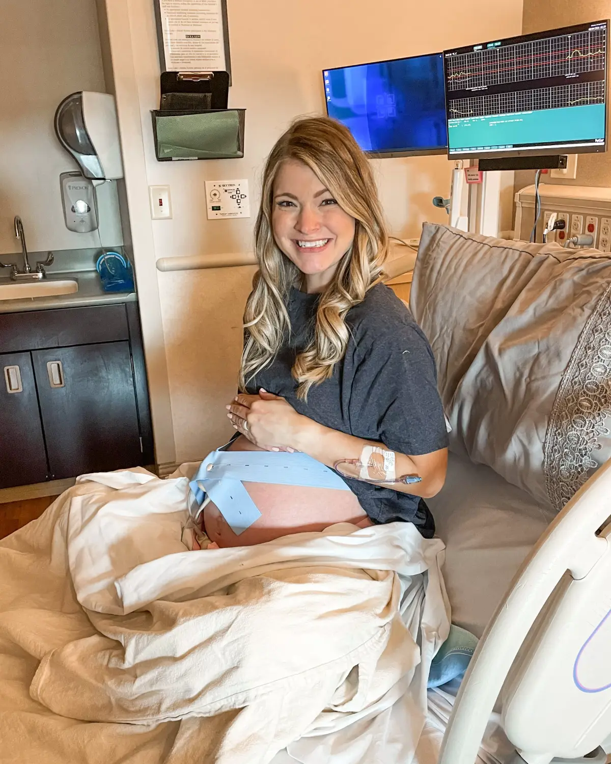 Photo 4 from “Flora Fae Webb: Birth Story” by Chloe Renee Webb